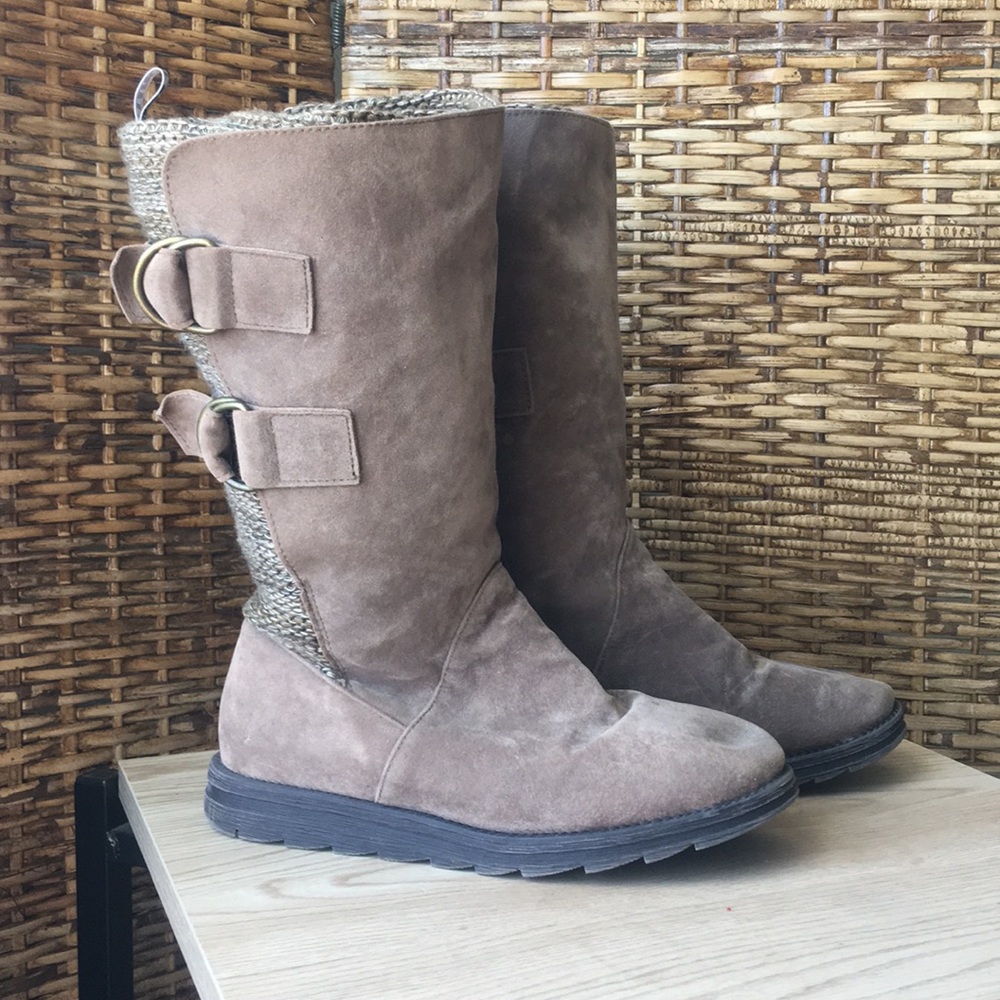 Muk Luks boots